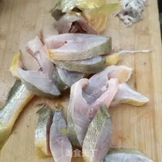 Make Salted yellow florist step 1
