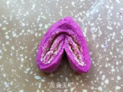 Make Flamingo coconut bread step 14