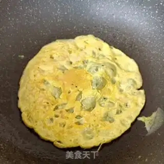 Make Egg-skin green bean sprouts step 8