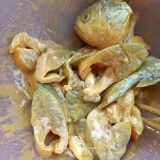 Make Salted yellow florist step 8