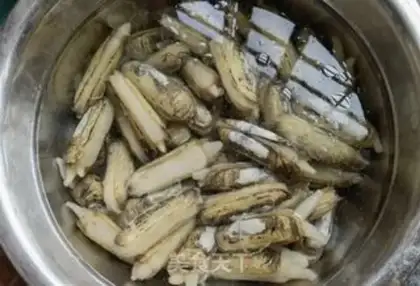 Make Dutch onions step 2