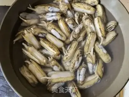 Make Dutch onions step 3