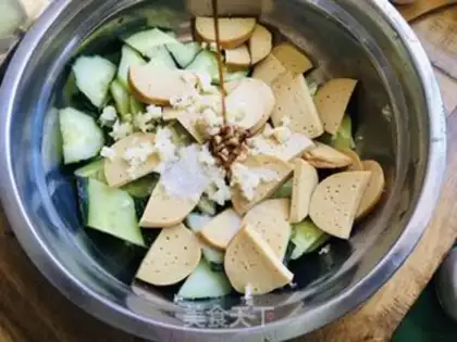 Make A cucumber chicken step 5