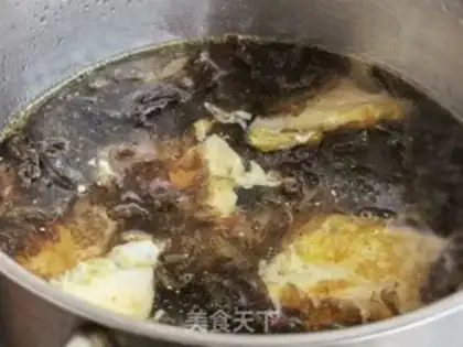 Make Quick omelet soup step 4