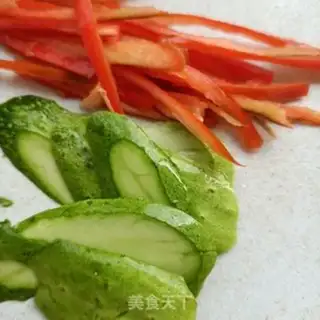 Make A fan with radish step 5