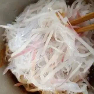 Make A fan with radish step 17