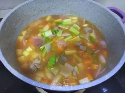 Make Family borscht step 11