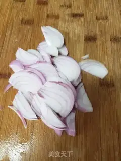 Make Scrambled onions step 1