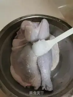Make Red onions for chickens step 0
