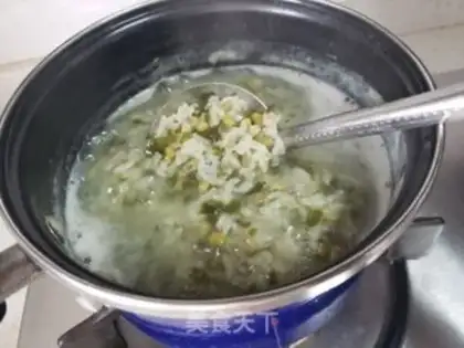 Make The green bean congee step 6