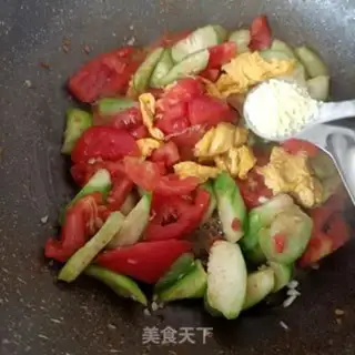 Make Smelt tomato fried eggs step 15
