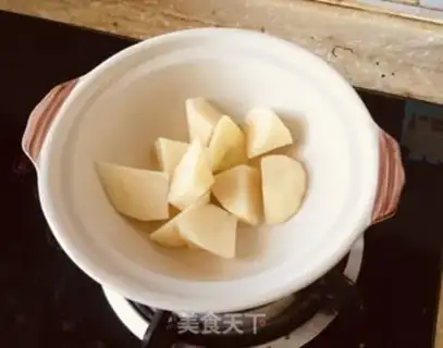 Make Duck stew potatoes step 0