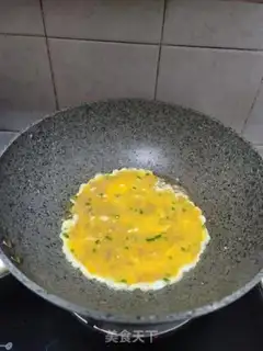 Make Onions and eggs step 7
