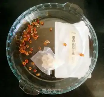 Make Peach geled snow swallow step 1