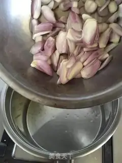 Make Red onions for chickens step 6