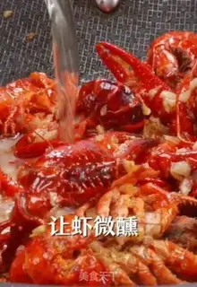Make Garlic lobster step 3