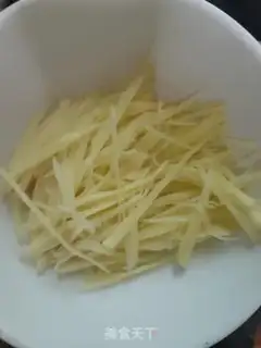 Make Frozen potatoes step 1