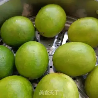 Make Honey pickled lemonade step 1