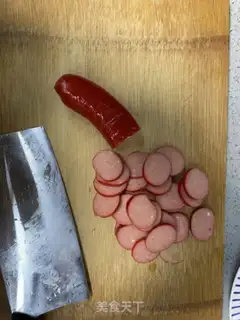 Make Garlic sausage Dutch beans step 1