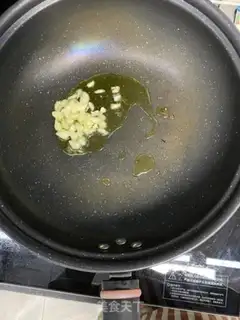 Make Garlic sausage Dutch beans step 4