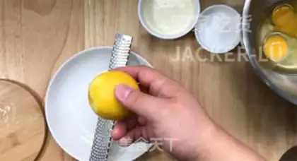 Make Fresh lemonade step 15