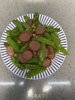 Make Garlic sausage Dutch beans step 8