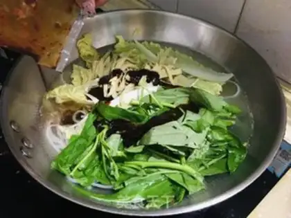 Make Spicy rice line step 3