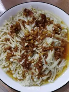 Make Frozen needle mushrooms step 5