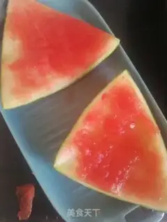Make Watermelon skind eggs step 1