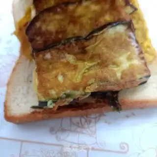 Make A roasted eggplant sandwich step 14