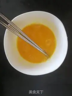 Make Watermelon skind eggs step 4