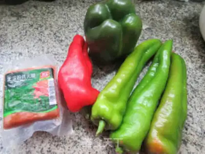 Make Three peppers for roasted ham step 0