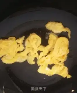 Make Watermelon skind eggs step 5
