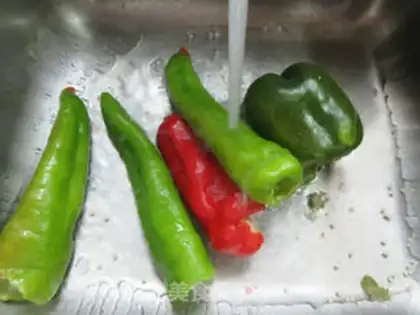 Make Three peppers for roasted ham step 1