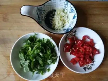 Make "Salsa gravy." step 0