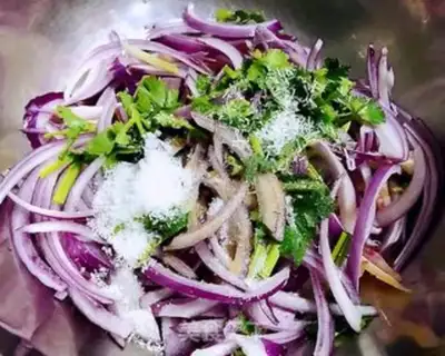 Make Piggy onions step 4