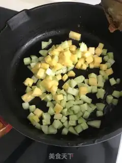 Make Pineapple cucumber shrimp step 5