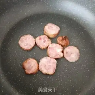 Make Orchid sausage salad step 2