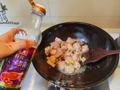 Make Little chicken wings, red mushrooms step 5