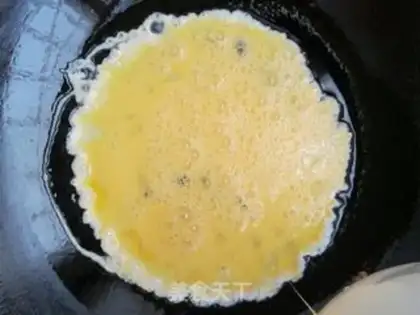 Make Black-mucked eggs step 2