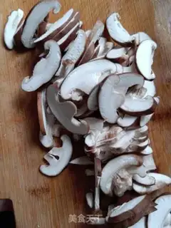 Make Snack mushrooms and melon rice soup step 0