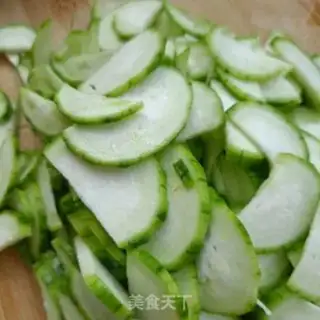 Make The melon fried the cucumbers step 1