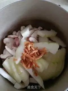 Make Snack mushrooms and melon rice soup step 1