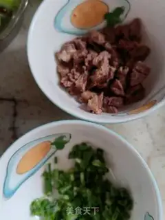 Make Beef and vegetable fried rice step 1