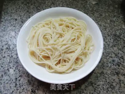 Make Onion noodles step 13