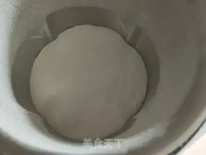 Make Rice-faced raisins step 1