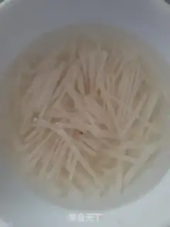Make Simi Silver Pear Spears step 2