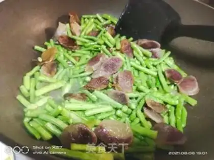 Make Sausage and beans step 4