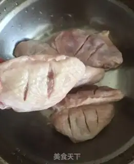 Make Cricket chicken, too step 1