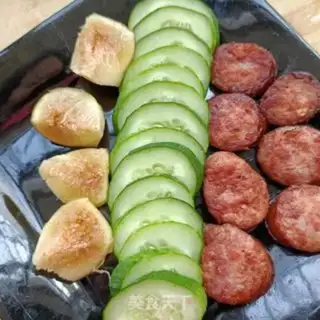 Make Cucumber sausage salad step 8